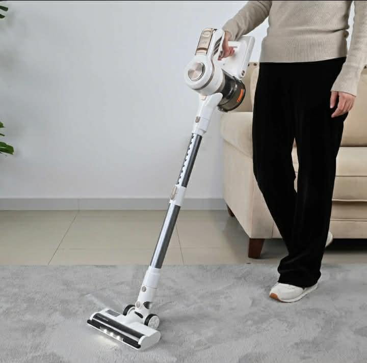 Aspirateur rechargeable, Neuf, Aspirateur, Réservoir, Moins de 1 200 watts