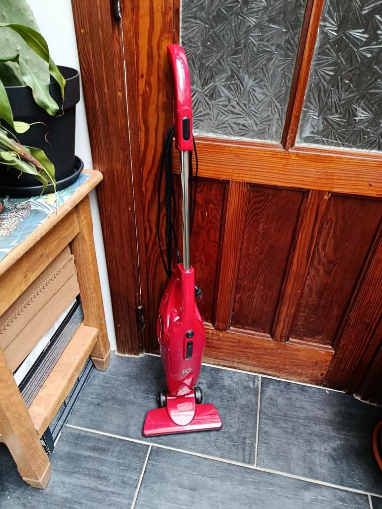 Aspirateur à fil, Electroménager, Enlèvement