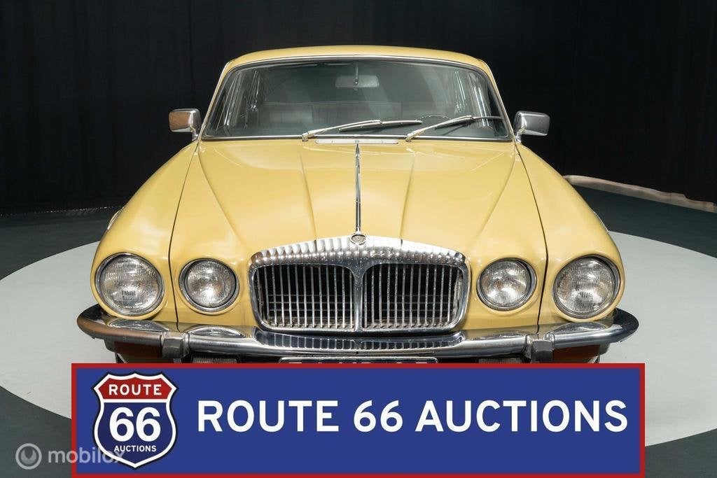 Daimler Double Six | 1975 | Route 66 Auctions, Auto's, Oldtimers, Overige merken, Zwart, Bedrijf, Handgeschakeld