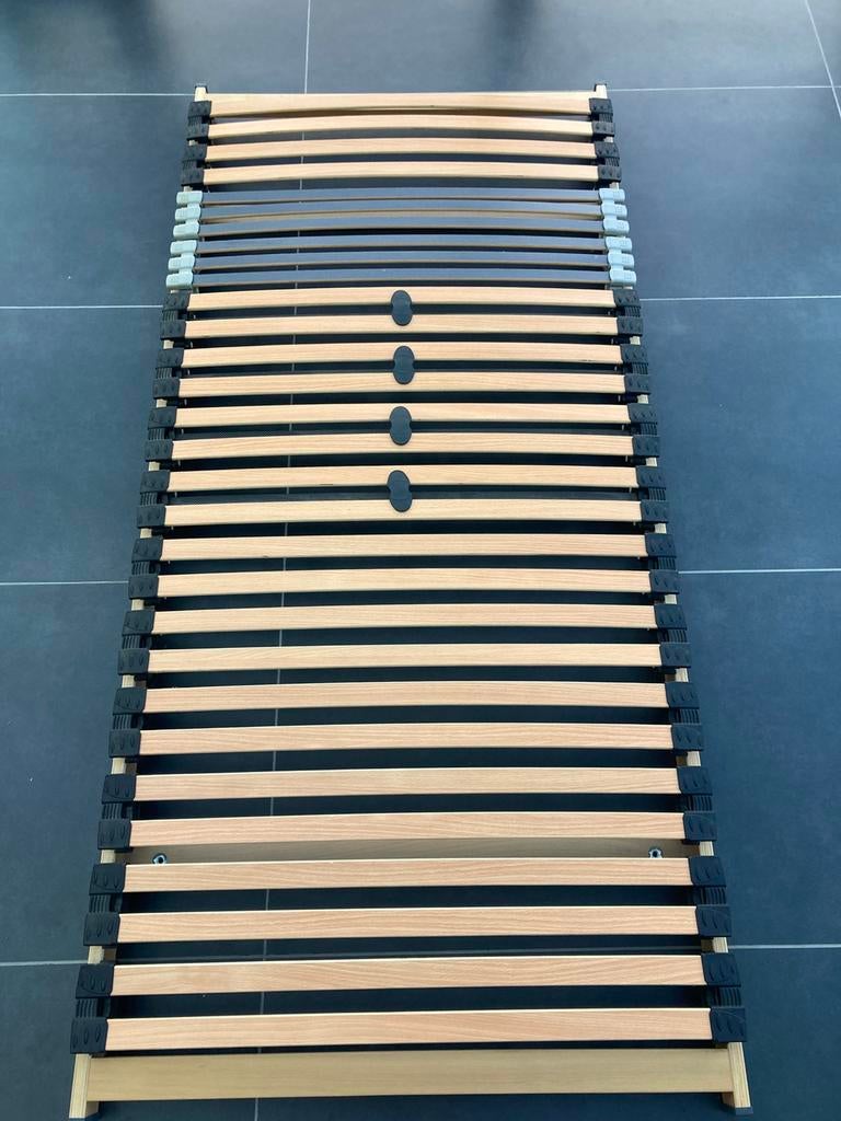 Lattenbodem De Vlieger bedding 90*194 fix 30 latten, Ophalen, Gebruikt