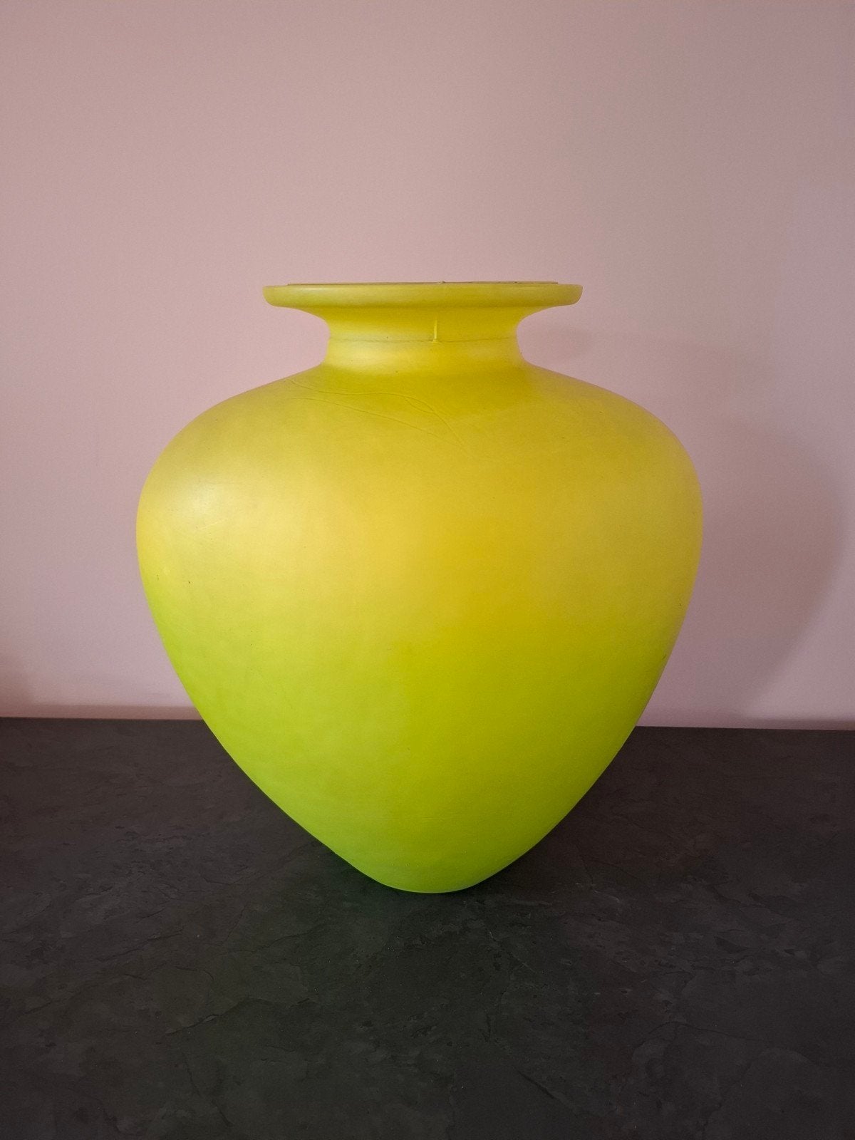 Grote groene vaas, Huis en Inrichting, Ophalen, 36 cm, Groen, Glas