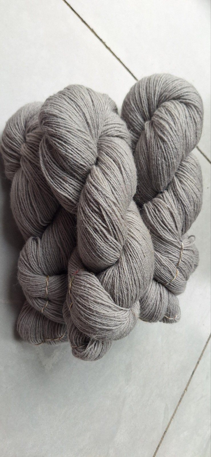 5x100g 4ply engelse breiwol, Hobby & Loisirs créatifs, Enlèvement ou Envoi, Neuf, Tricot ou Crochet, Laine ou Fils