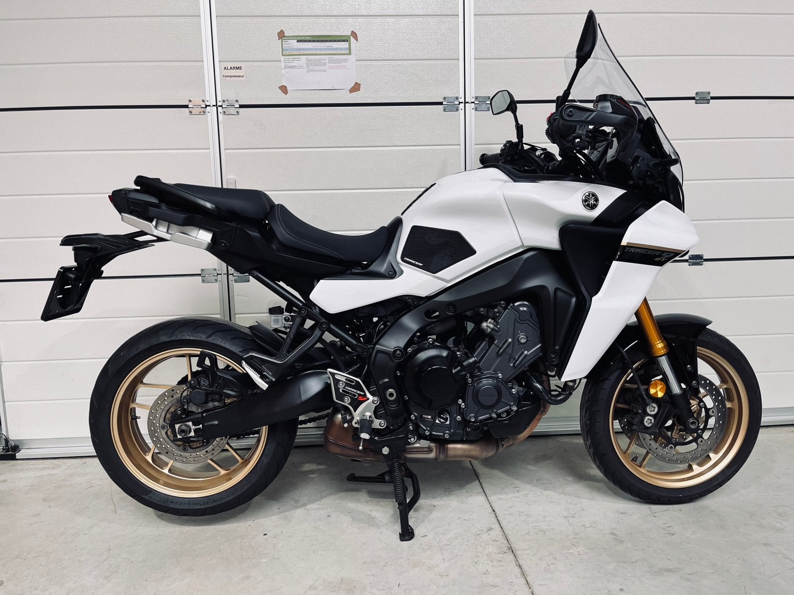 Yamaha Tracer 9GT 2024 | 27.515 km, Motoren, Occasion, Handvatverwarming, 890 cc, Motorrijbewijs A