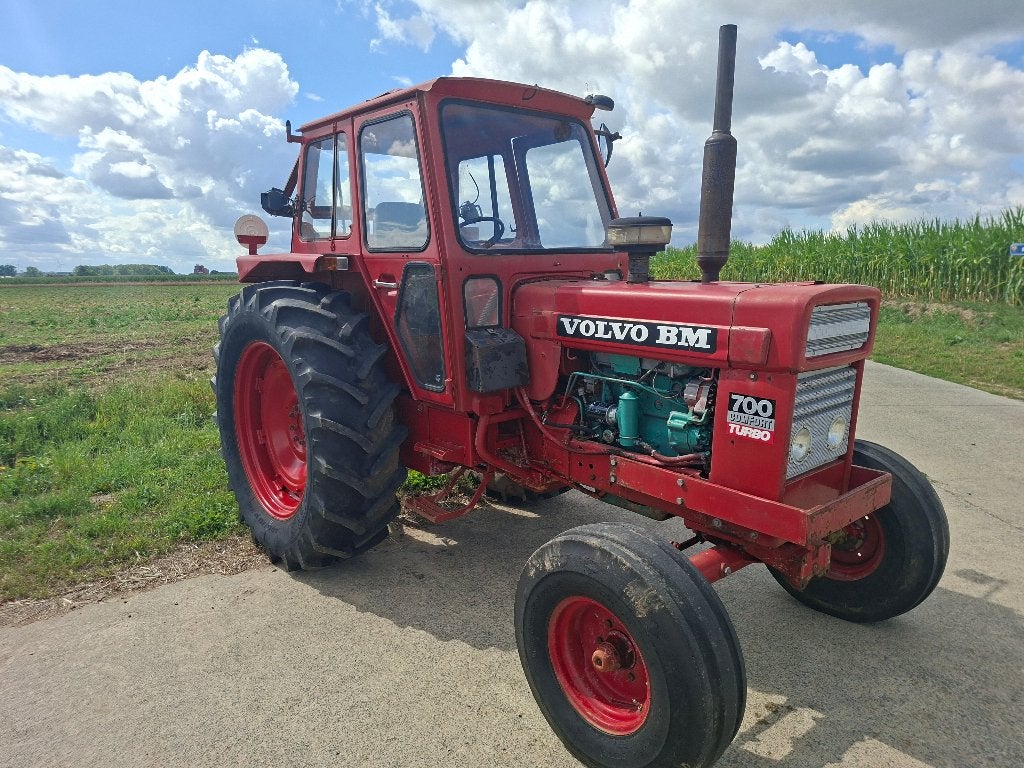 Volvo Bm 700, Enlèvement, 80 à 120 ch, Autres marques, 7500 à 10000