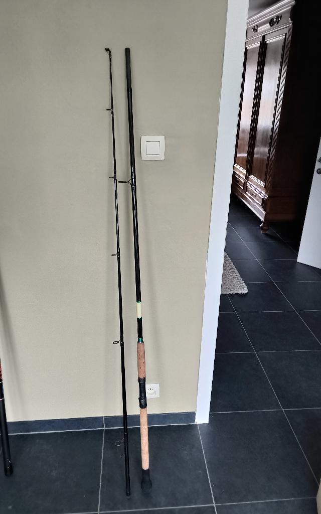 Spro Precision meerval hengel 315 cm, Watersport en Boten, Ophalen, Zo goed als nieuw, Werphengel
