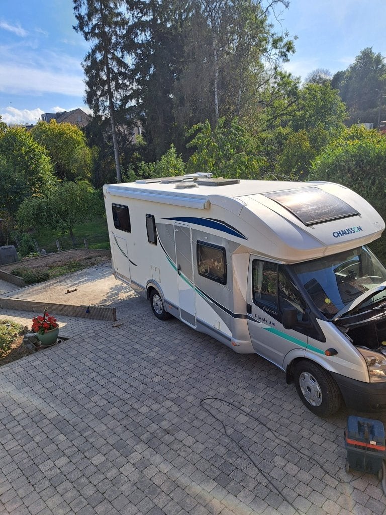 Chausson Flash 24/2012/2.2-140 ch/73.000KM/1er prop., Jusqu'à 5, Toilette à cassette, Boîte manuelle, Ford