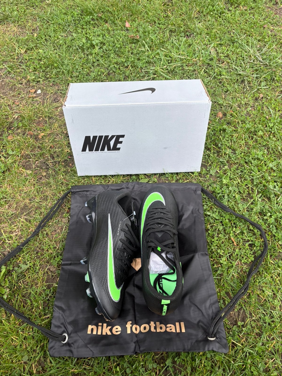 Nike mercurial elite voetbalschoenen, Sport en Fitness, Ophalen of Verzenden, Zo goed als nieuw, Schoenen