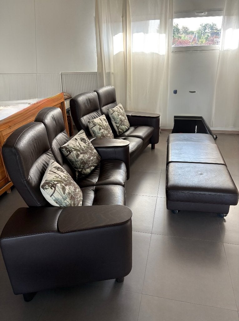 Stressless zetel en opbergzitbank bruin leder, Ophalen, Zo goed als nieuw, Vierpersoons of meer, Leer