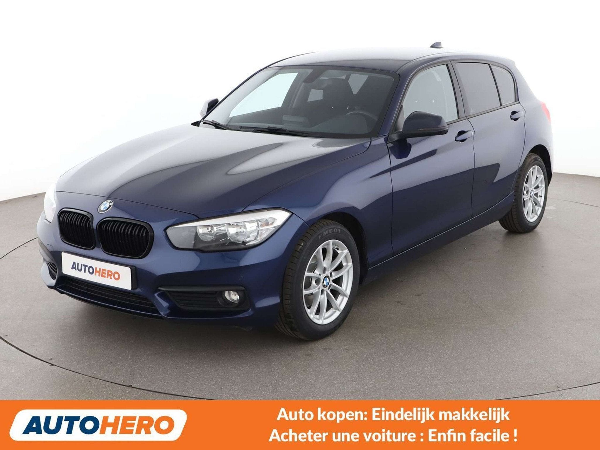 BMW 1 Serie 116 116i Advantage, Autos, Euro 6, 5 portes, Tissu, Série 1