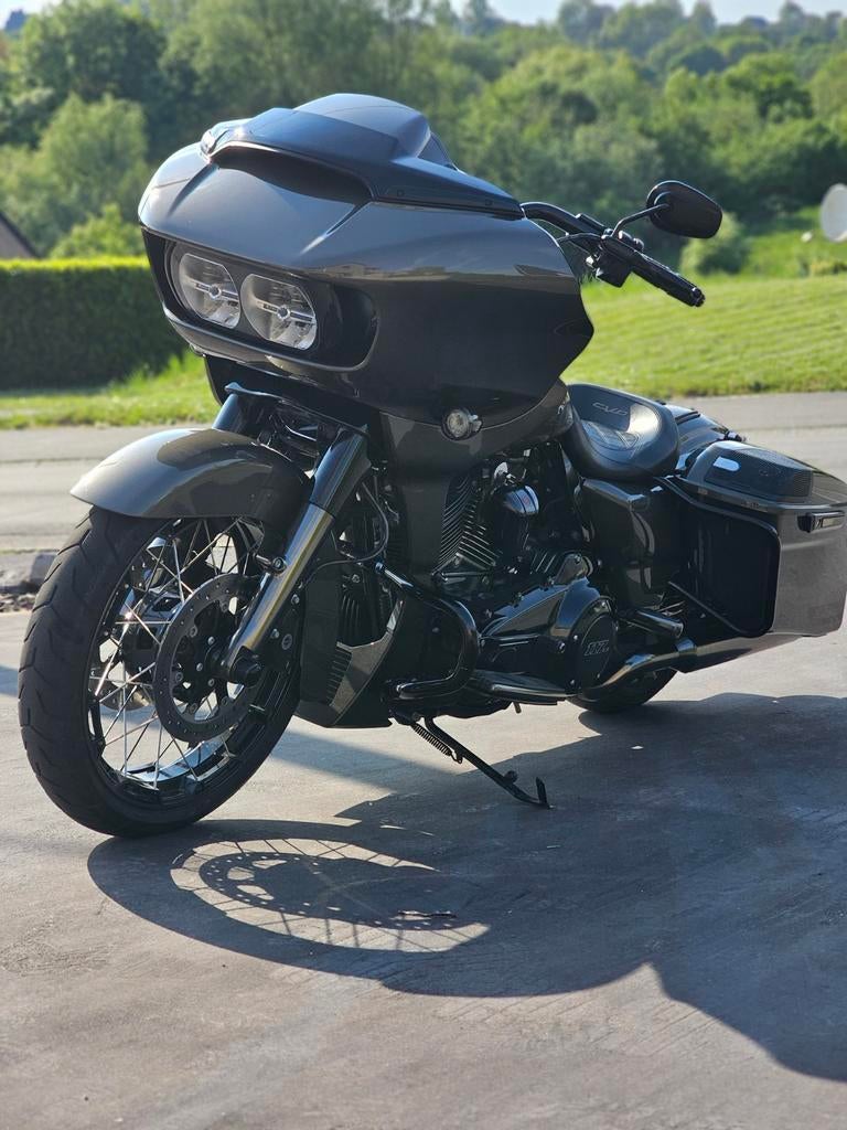Road glide cvo, Motoren, Motoren | Triumph, Particulier