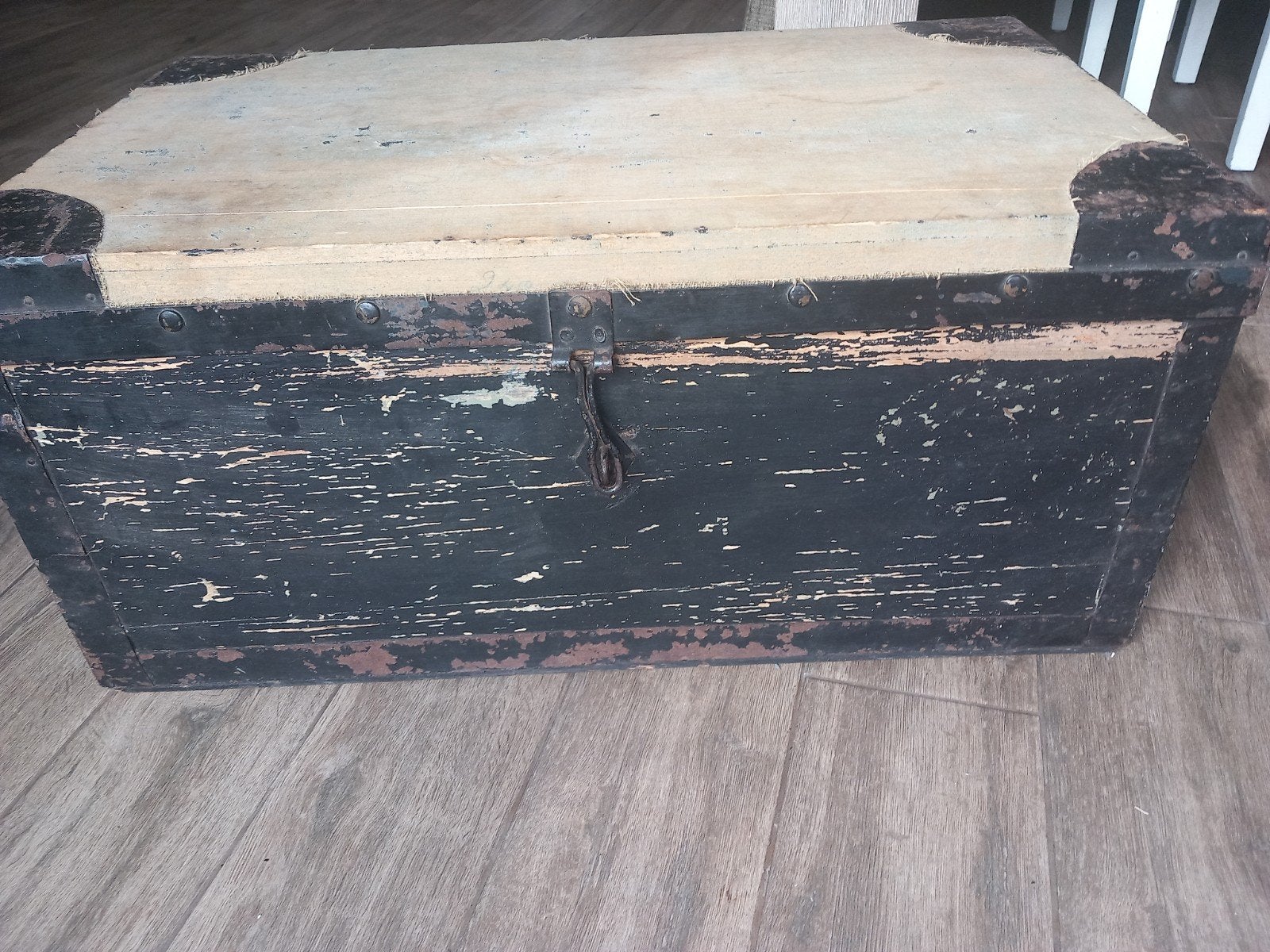 Boîte de rangement vintage en bois unique avec étiquette ori, Maison & Meubles, Accessoires pour la Maison | Coffres, Enlèvement