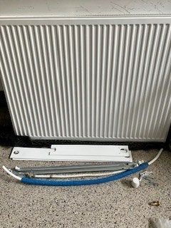Grand radiateur complet en très bon état, Bricolage & Construction, 800 watts ou plus, Comme neuf, Enlèvement, 80 cm ou plus