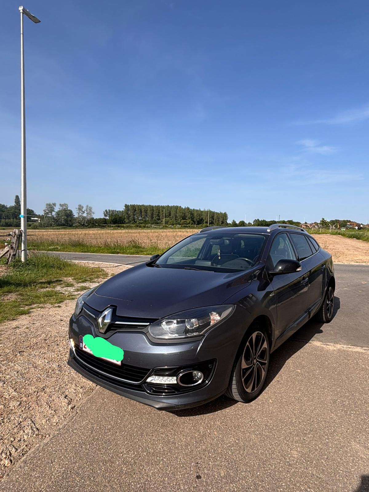 Renault Megane 3 Bose Grandtour 1.6, Autos, Cuir, Achat, Euro 6, Boîte manuelle