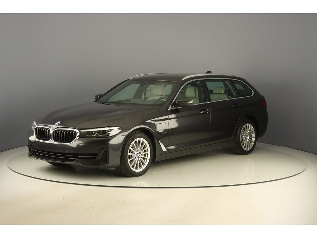 BMW 520 e Touring 204pk Pack Business, Automaat, Euro 6, 35 g/km, https://public.car-pass.be/vhr/5a4d51ca-8706-479c-a1b0-0adf69b99288