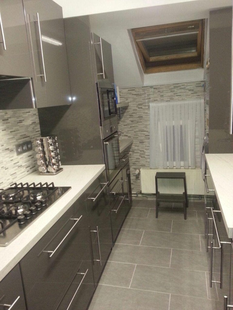 Superbe Duplex 2 Chambres 77 m² au 4ᵉ Étage à 1000 Bruxelles, Immo, 50 m² of meer, Brussel