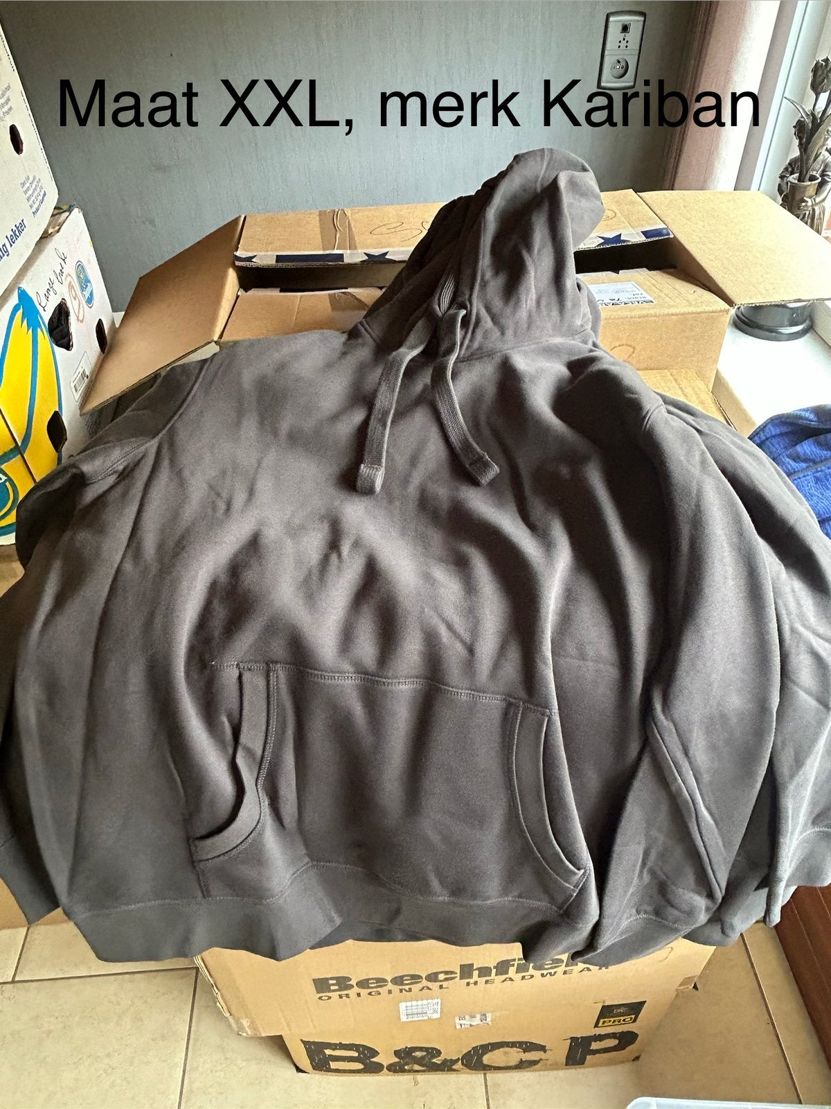 Nieuwe truien/hoodies €8/stuk maat XL en XXL, Animaux & Accessoires, Chevaux & Poneys | Couvertures & Couvre-reins, Enlèvement ou Envoi