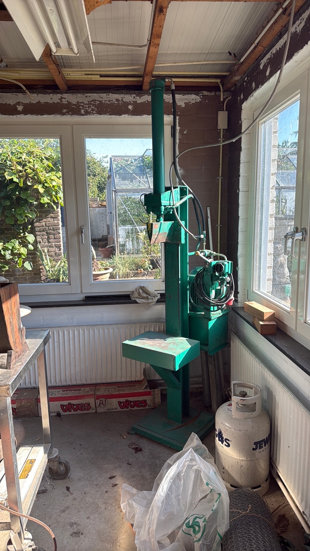 Bieden, Tuin en Terras, Ophalen, Zo goed als nieuw