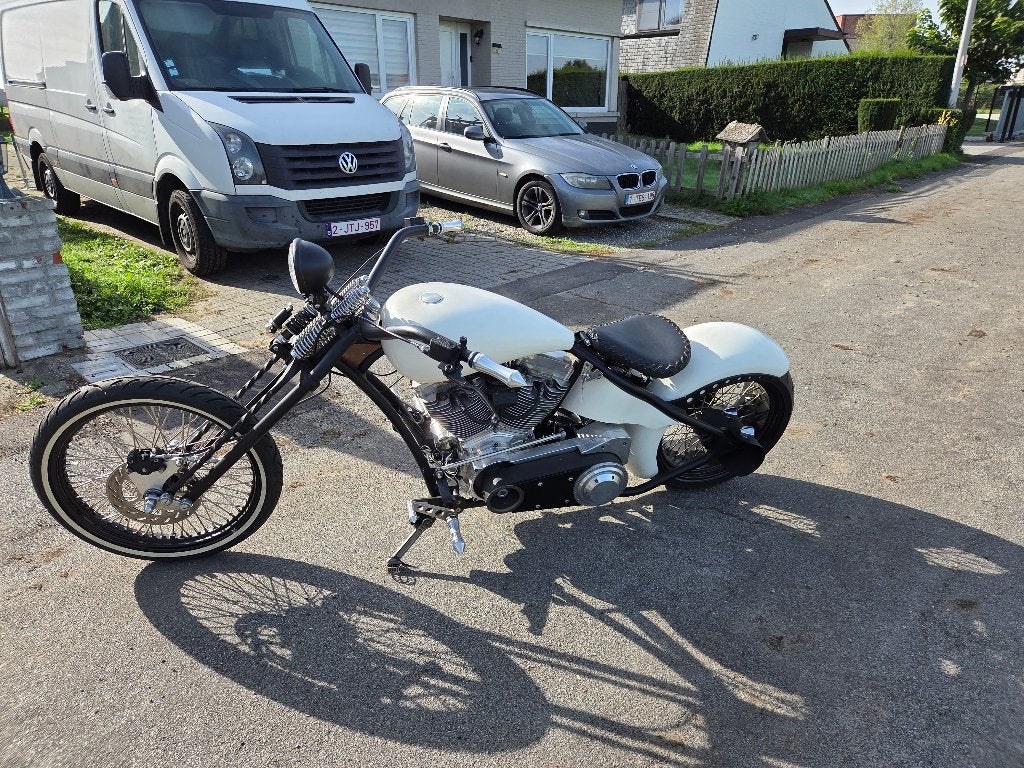 Harley . Lowe Rider avec un moteur 1800 cc., Motos, Permis Moto A, Plus de 35 kW, 2 cylindres, 1800 cm³