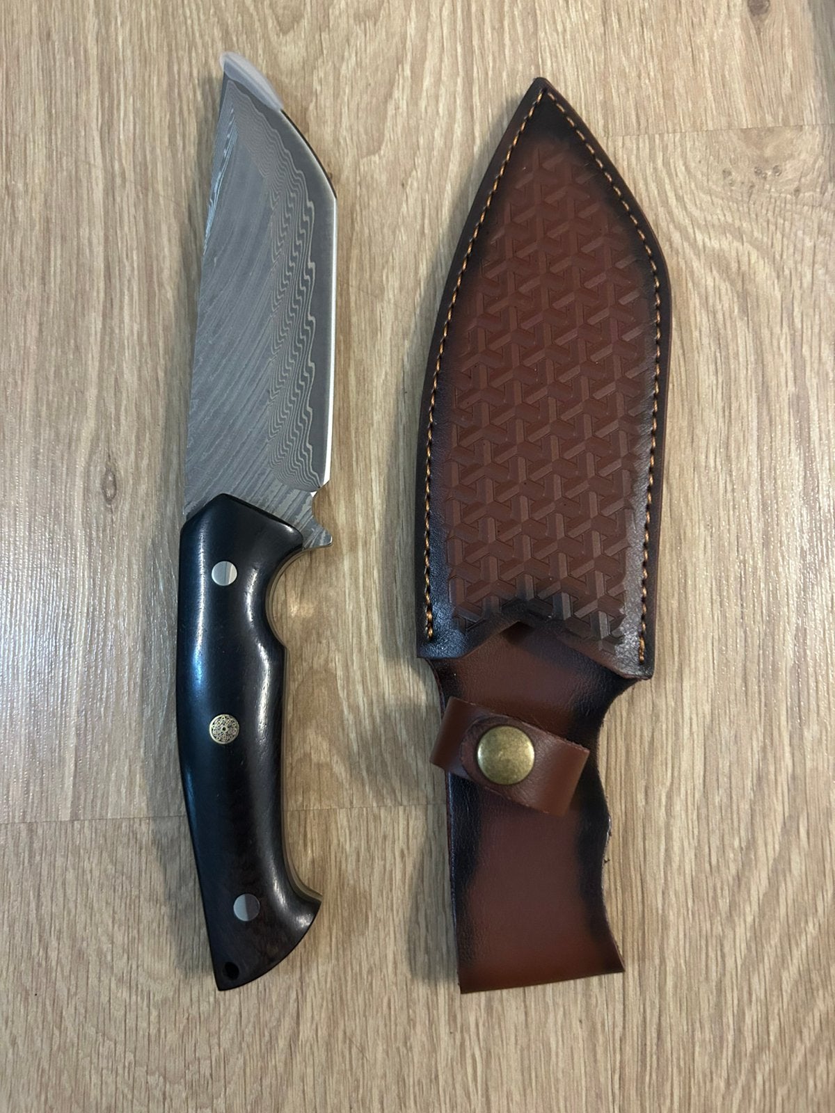 Couteau de chasse, Caravanes & Camping, Enlèvement ou Envoi, Comme neuf