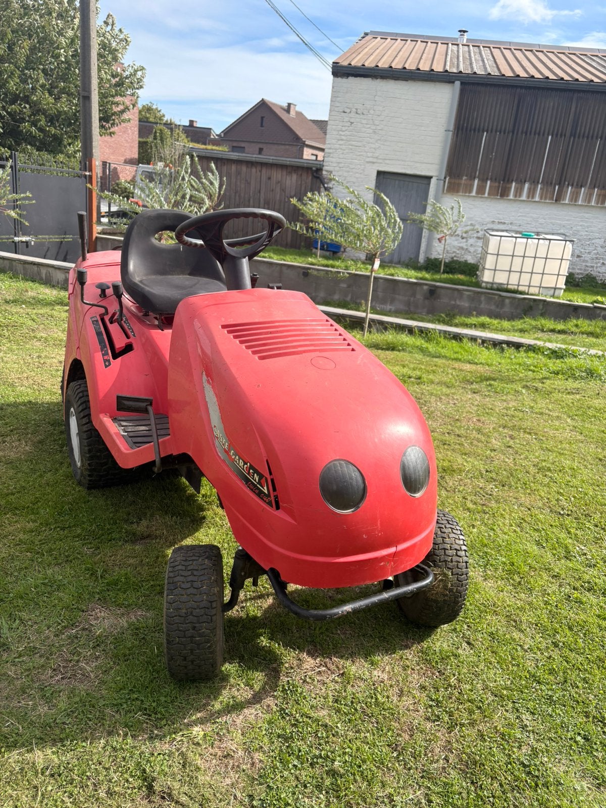 Castelgarden 12,5 CV – Tracteur tondeuse – Bac, Jardin & Terrasse, Enlèvement, Comme neuf, Bac de ramassage