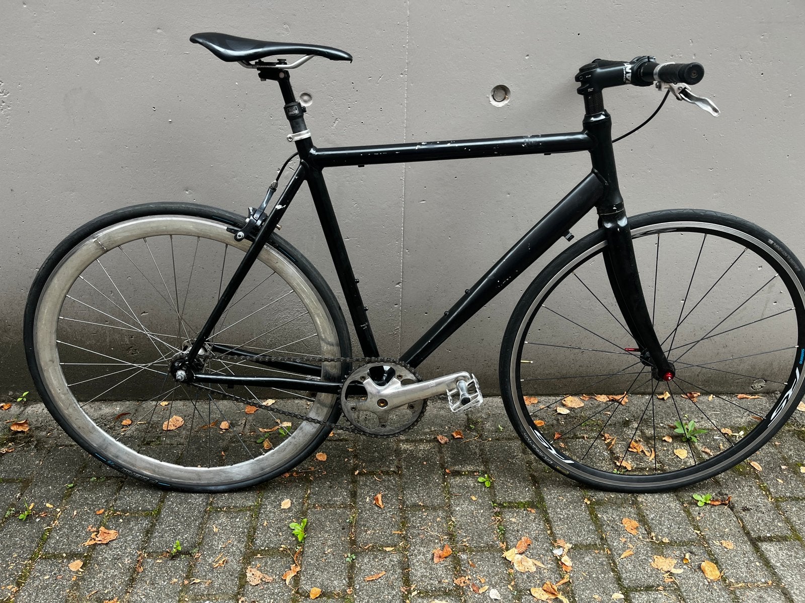 Single speed/fixie bike for daily battles, Frein sur jante, Moins de 10 vitesses, Enlèvement, 28 pouces