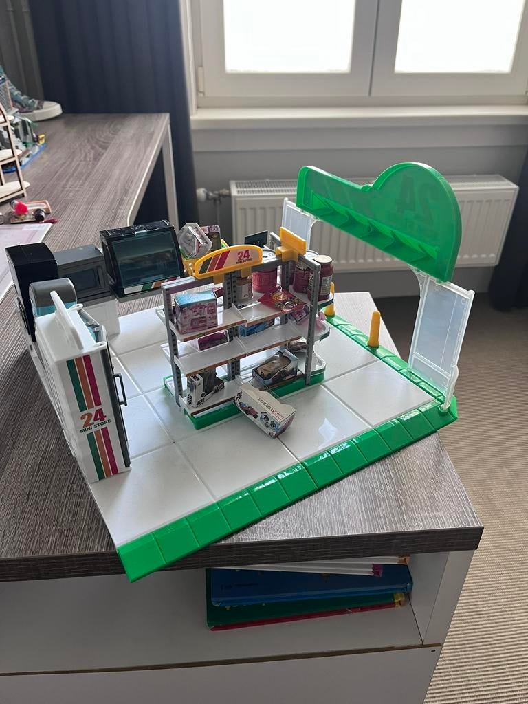 Mini brands store, Enlèvement ou Envoi, Utilisé