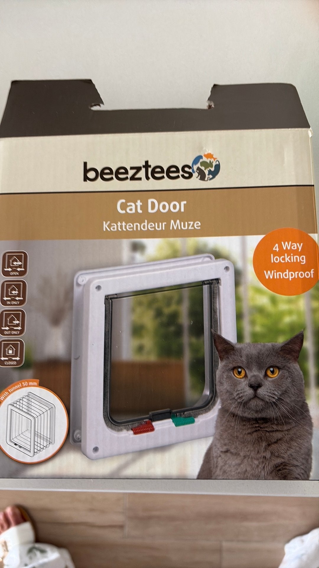 Chatière neuve, toujours dans la boîte, jamais utilisée, Animaux & Accessoires, Enlèvement, Neuf