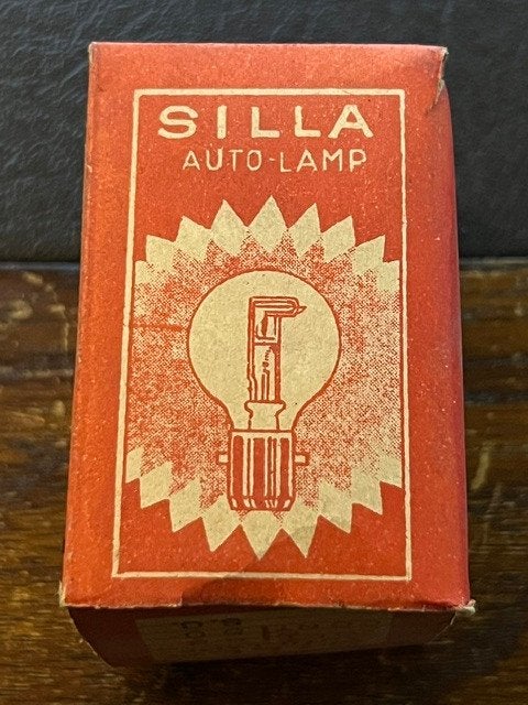 Ampoule pour voiture ancienne de la marque Silla, Collections, Rétro, Enlèvement