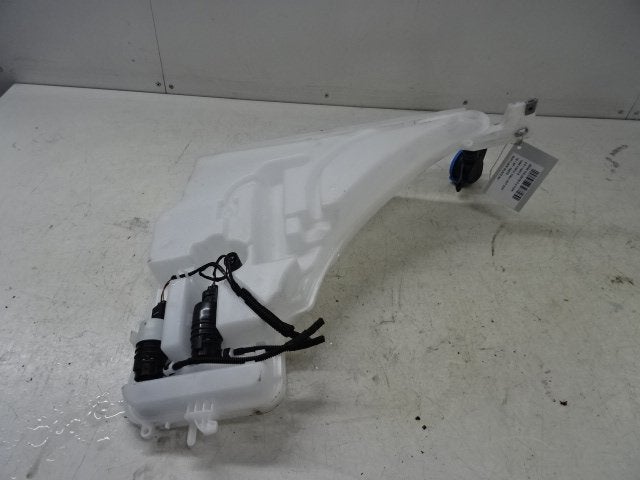 RUITENSPROEIERRESERVOIR VOOR BMW 1 serie (F20) (7241676-13), Gebruikt, BMW
