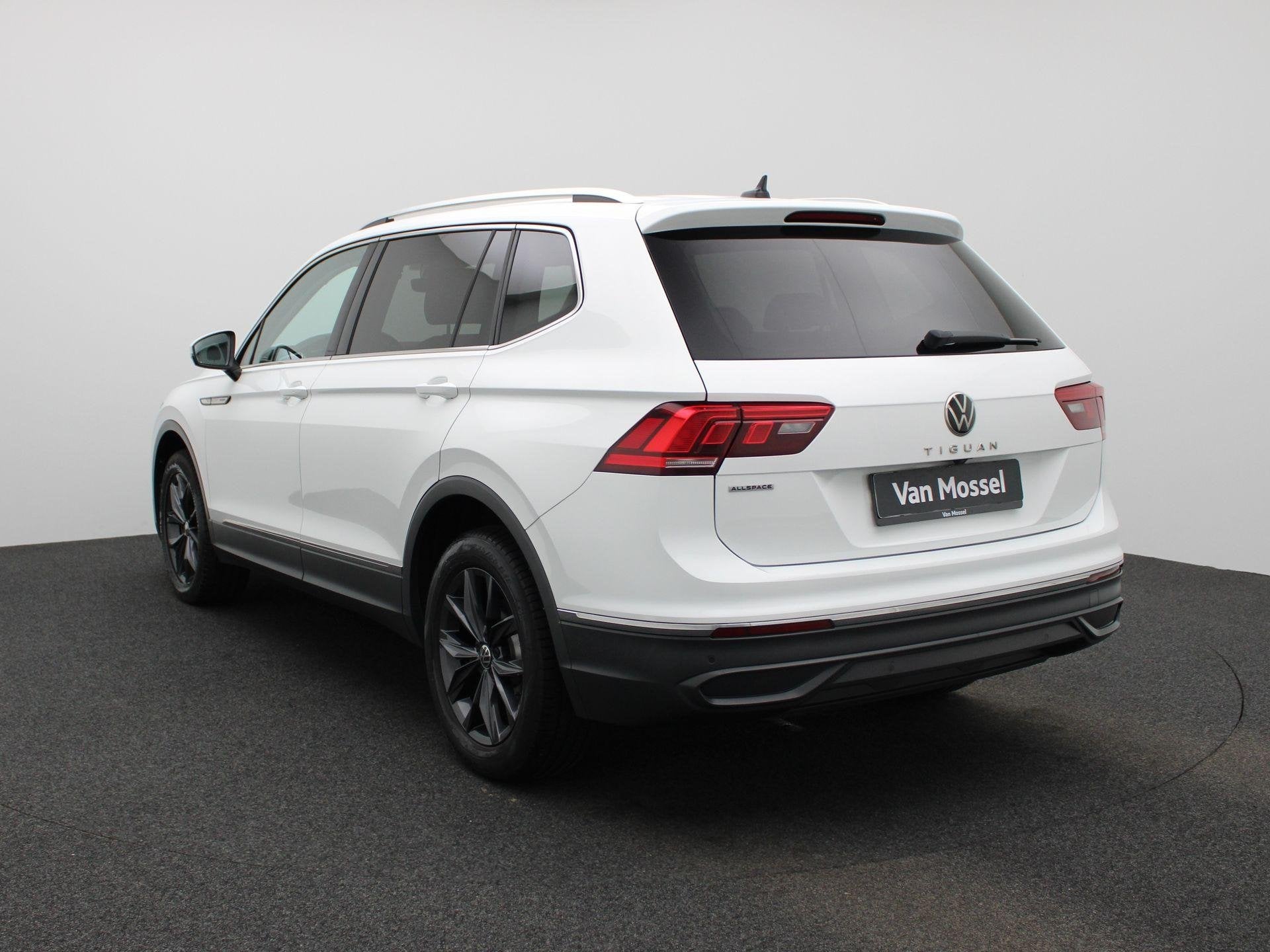 Volkswagen Tiguan 1.5 TSI 110kW DSG Life (automatique), Volant multifonction, Achat, 1800 kg, Entreprise