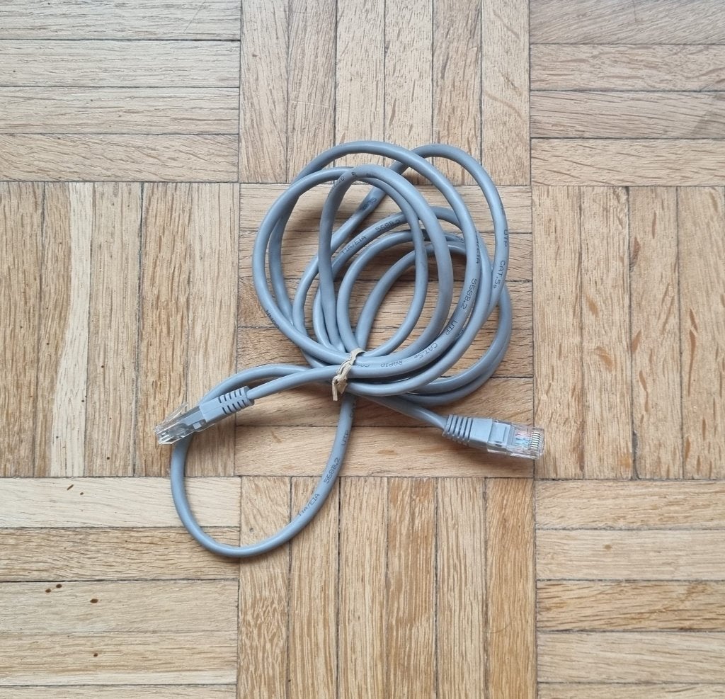 Câble Ethernet de 2 m de long, Enlèvement ou Envoi, Neuf, Câble ou Fil électrique