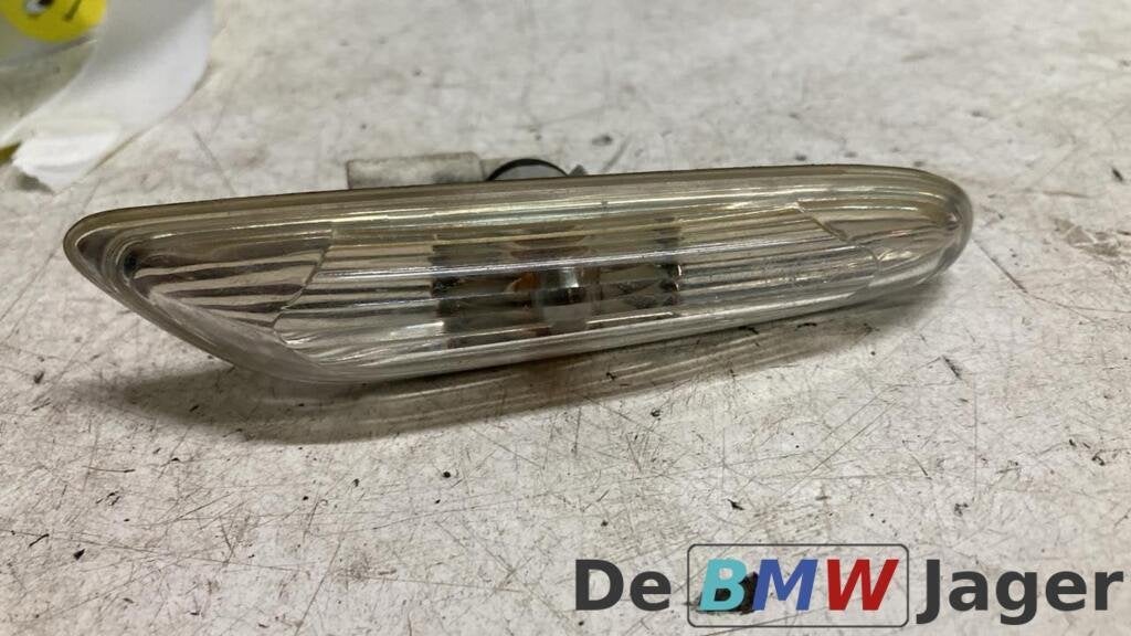 Knipperlicht scherm wit rechts BMW E9x X1 E84 63136932998, Gebruikt, Ophalen of Verzenden, BMW, BMW