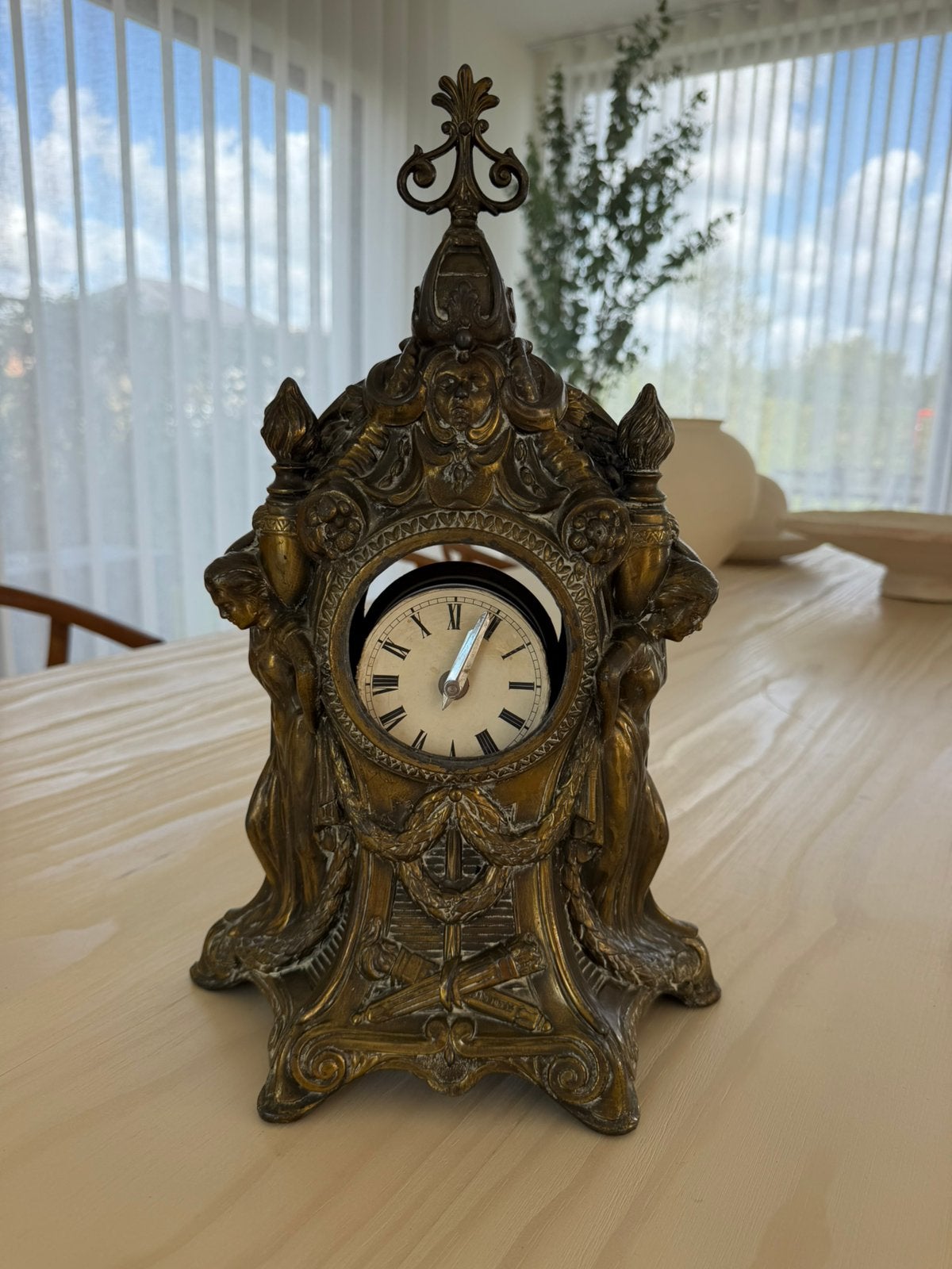 Antieke rijk gedecoreerde sierklok – ca. 1900, Ophalen