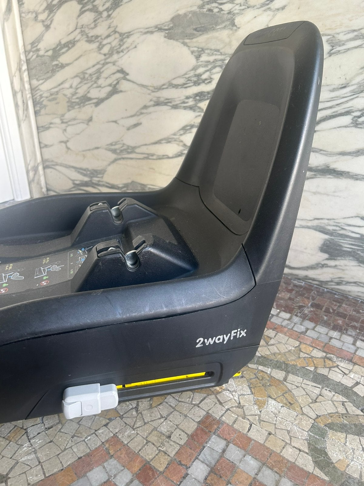 Maxi-Cosi 2wayFix Isofix Base – In goede en veilige staat!, Kinderen en Baby's, Ophalen, Gebruikt, Meegroeistoel