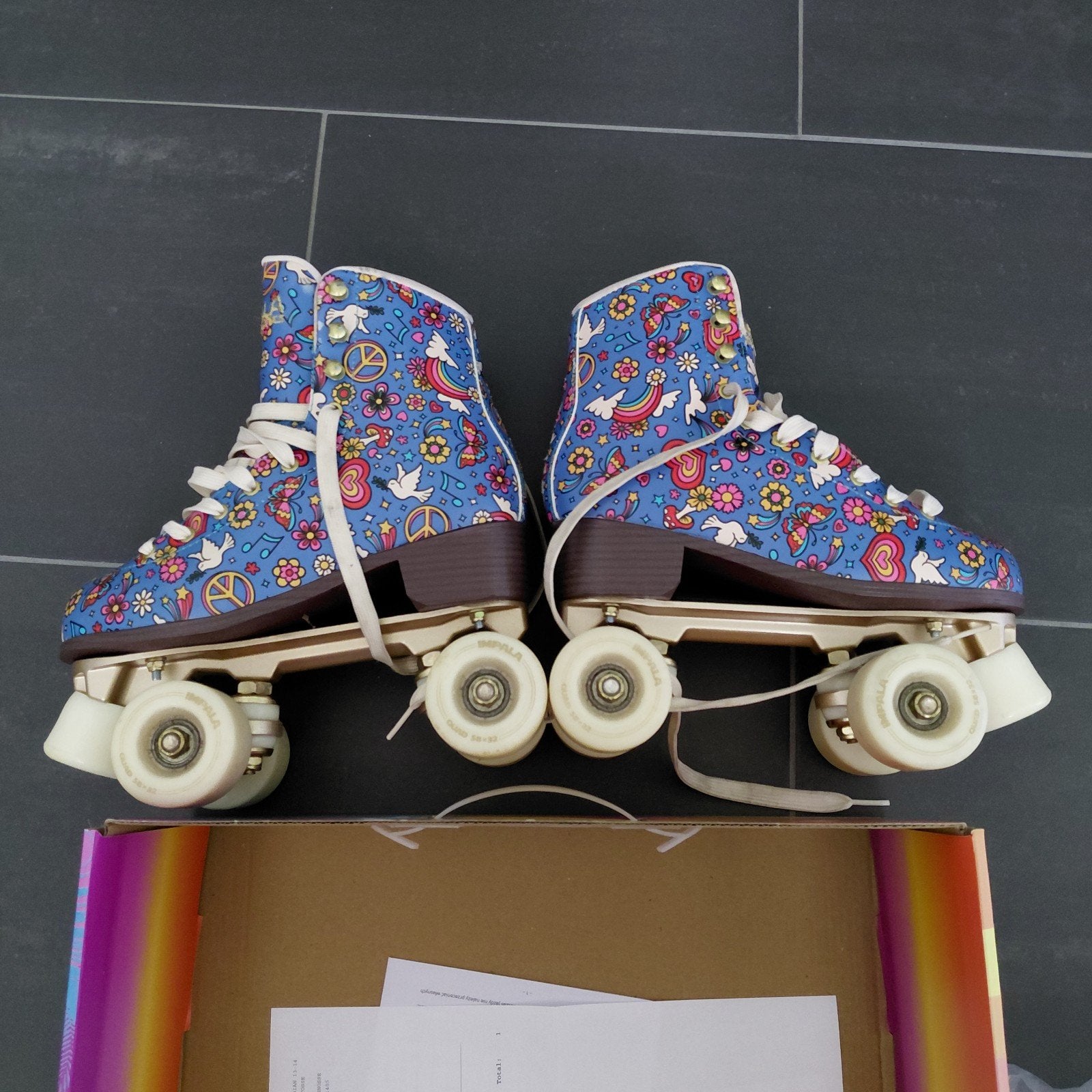 impala retro rollerskates, Ophalen