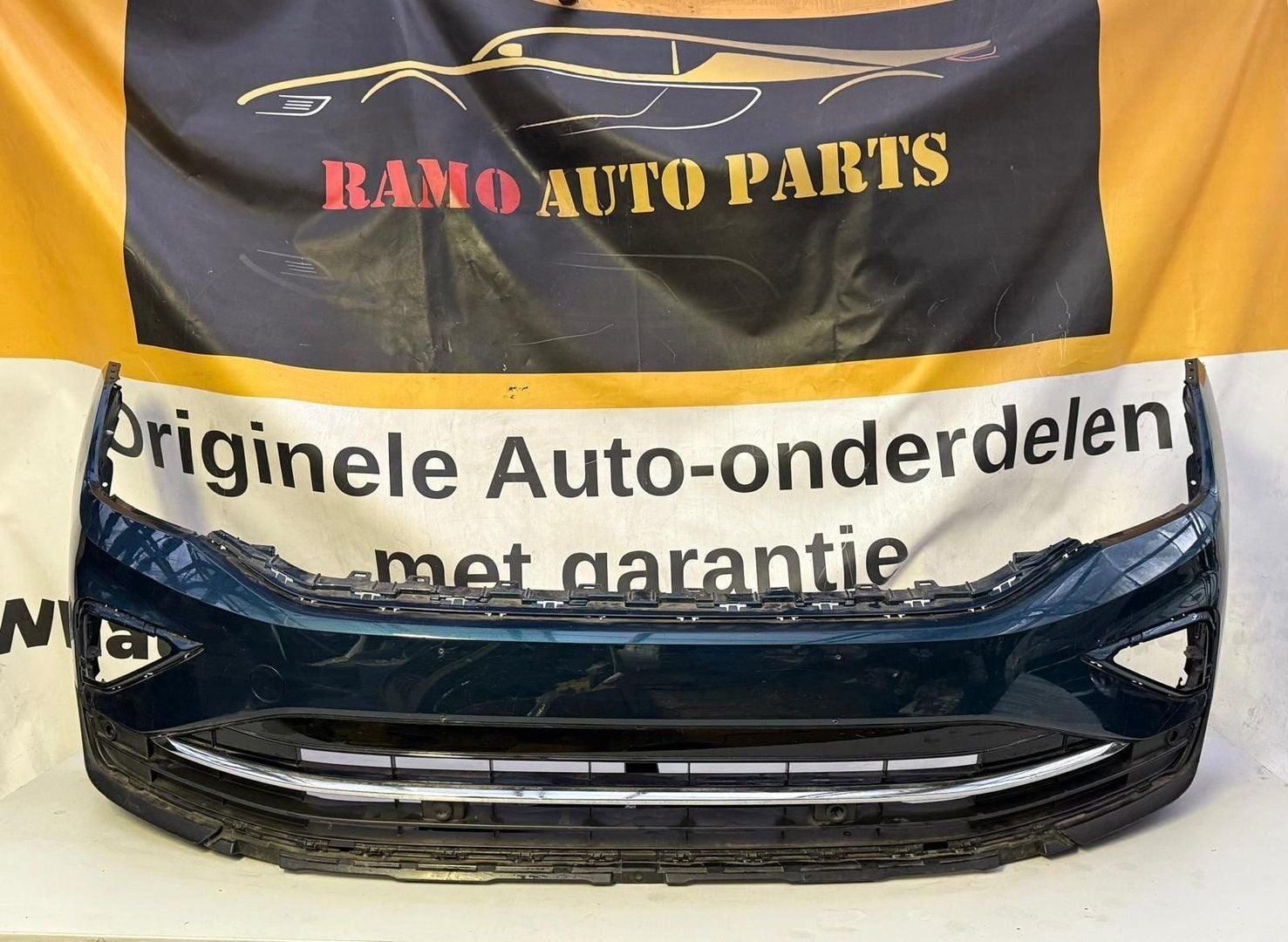 VOORBUMPER VW TIGUAN 5NA FACELIFT 5NA807221C, Auto-onderdelen, Gebruikt, -, -, Ophalen of Verzenden