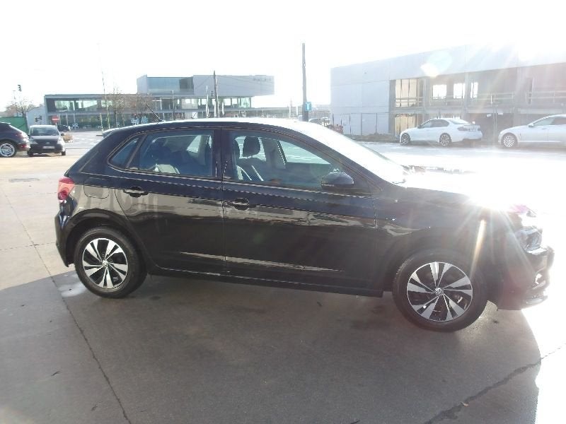 VOLKSWAGEN POLO  BENZINE 11-17, Autos, Achat, Entreprise, Boîte manuelle, https://public.car-pass.be/vhr/afb26edb-3982-475f-b08a-f4f1cd91f476