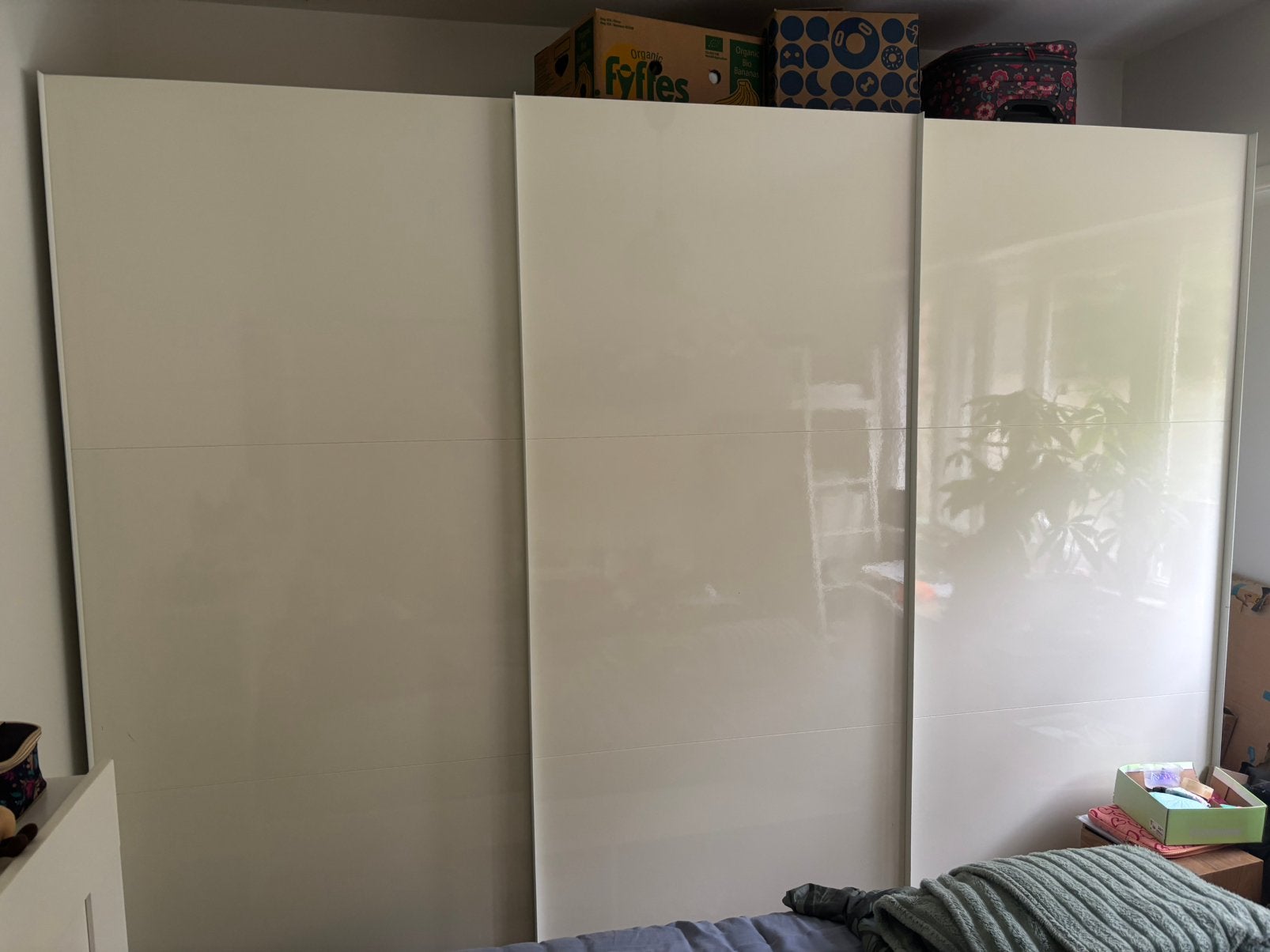 Kledingkast van 3m breed met schuifdeuren, Ophalen, Gebruikt, 200 cm of meer, 200 cm of meer