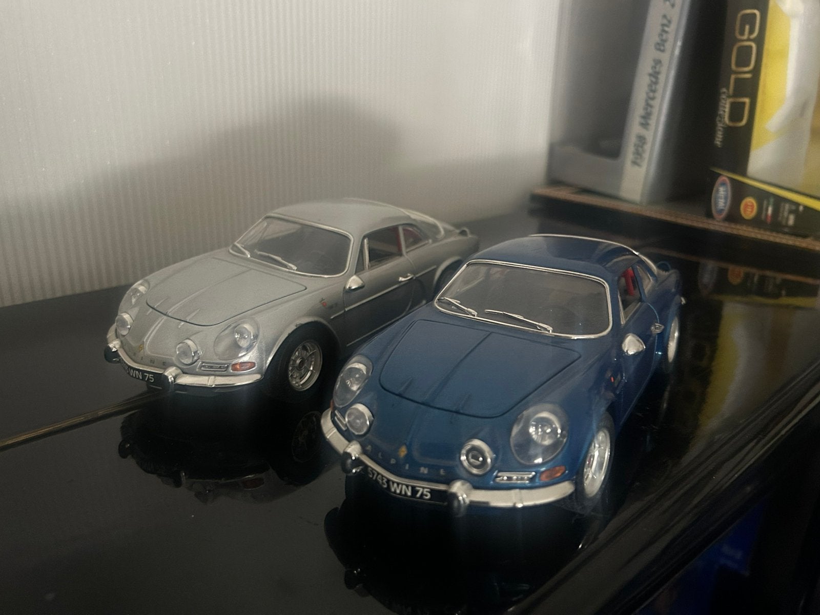 Alpine 110 20 e stuk 2 stuks voor 30 euro, Ophalen, Zo goed als nieuw