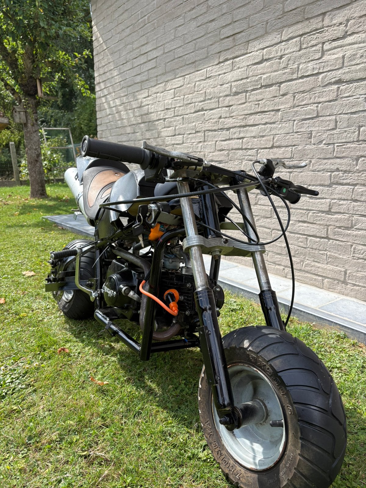 Minibike met dax blok 50cc, Fietsen en Brommers, Ophalen, Overige typen, Zo goed als nieuw, 50 cc