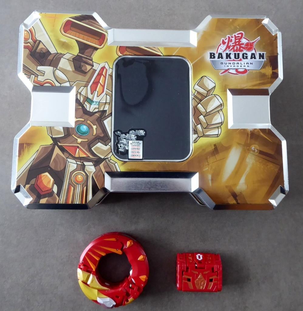 Bakugan Gundalian Invaders: Raytheus(ZELDZAAM)+Zwaard+doos, Ophalen of Verzenden, Gebruikt