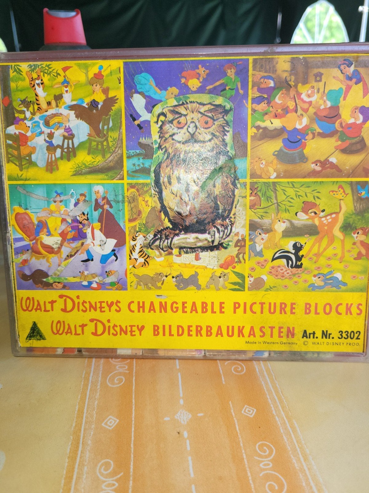 Disney blokkendoos, Ophalen