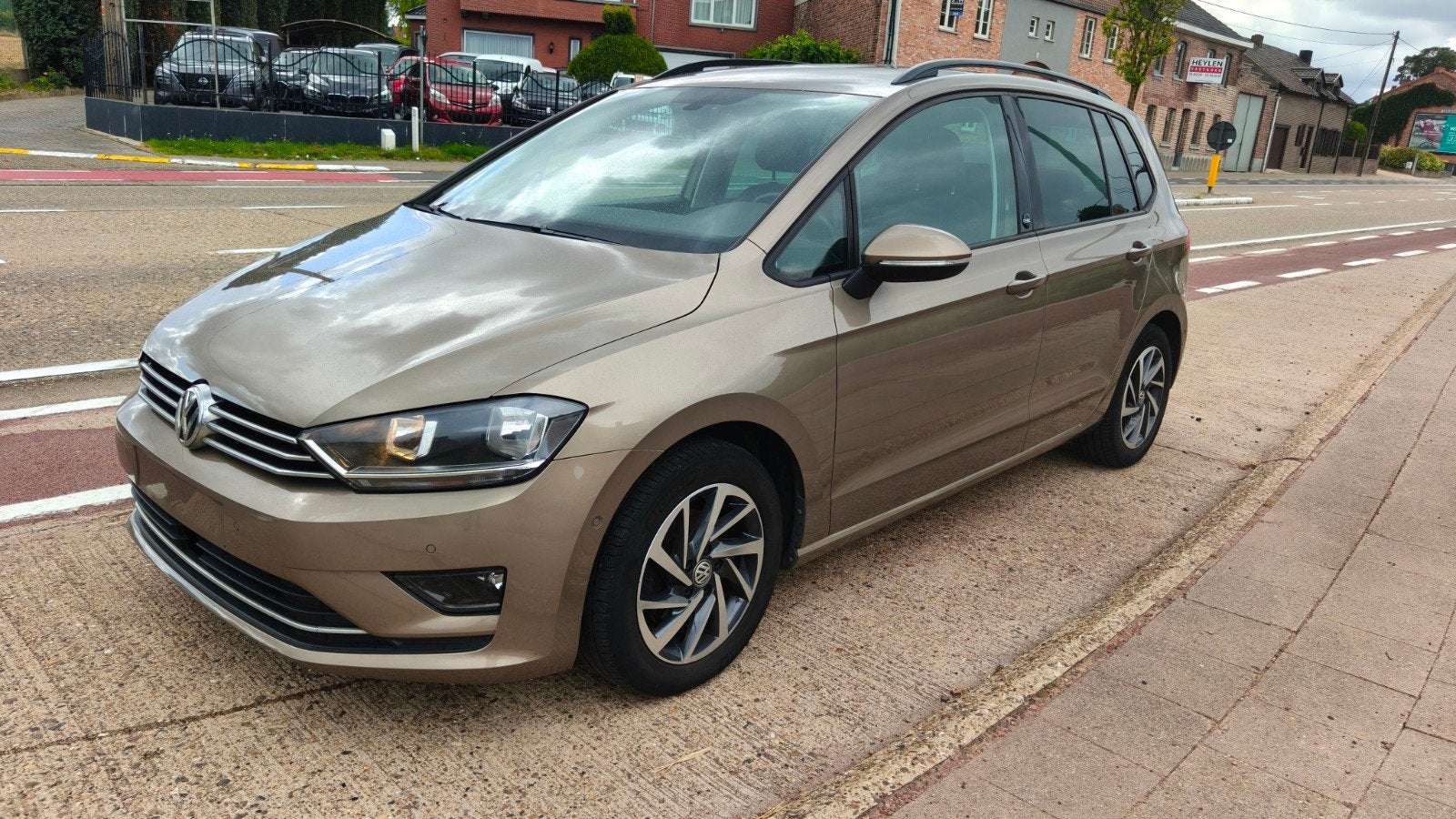 Volkswagen Golf Sportsvan 1.2 TSI benzine (Garantie), Monovolume, 4 cilinders, 1198 cc, USB