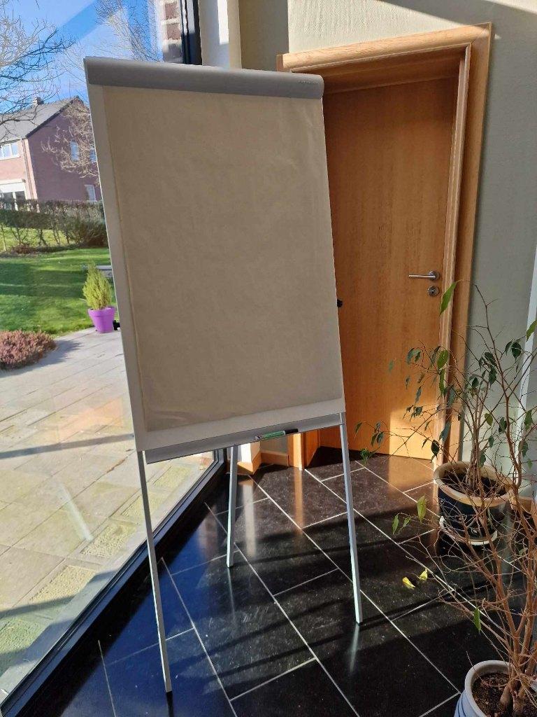 Tableau de conférence, Articles professionnels, Aménagement de Bureau & Magasin | Mobilier de bureau & Aménagement, Enlèvement
