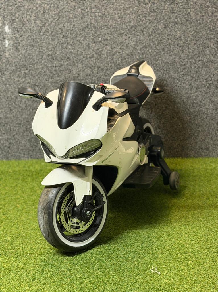 elektrische motor voor kinderen, Enlèvement ou Envoi, Comme neuf