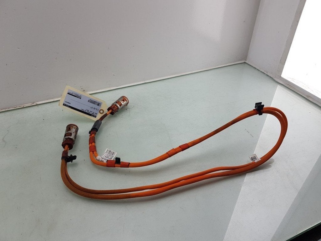 HV KABEL (HOOG VOLTAGE) iX (I20) (|5A0C137|61125A0C137|), Gebruikt, BMW, Petuelring 130
80809  München, DE, Bayerische Motoren Werke AG