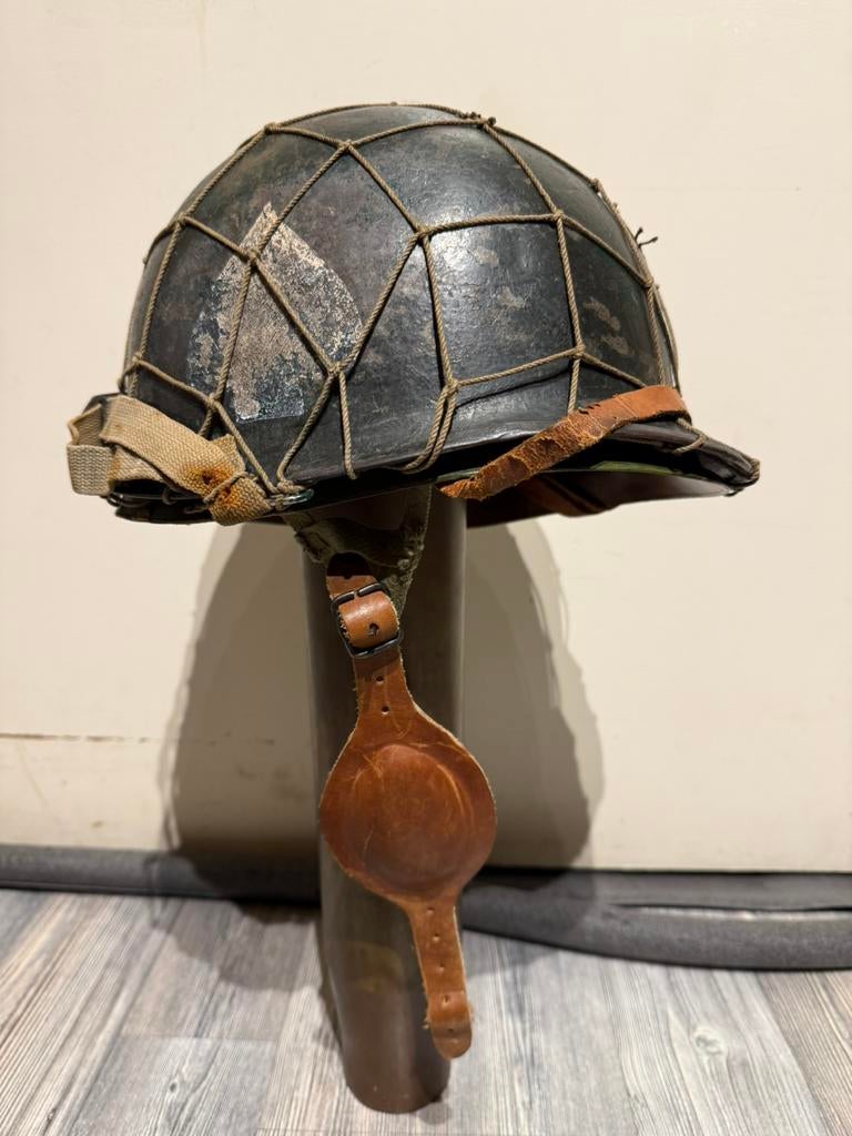 Amerikaanse M1 Helm ww2 Paratrooper Liner, Swivel bail 1252B, Ophalen of Verzenden, Landmacht, Helm of Baret