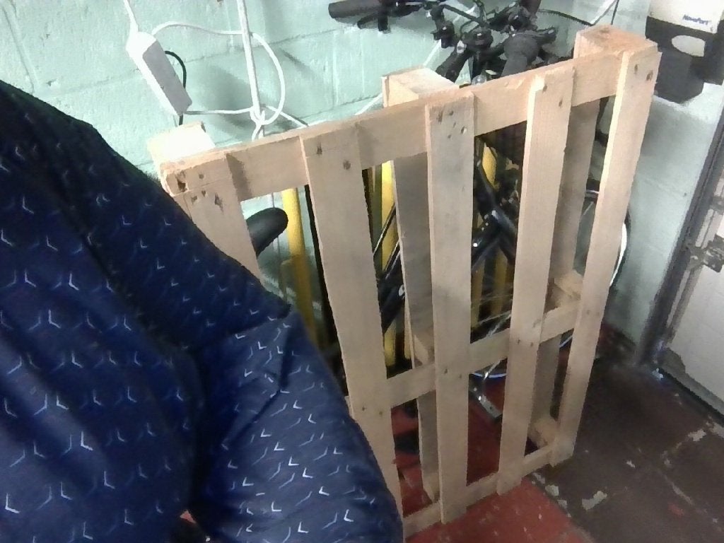 1 houten pallet MOET DRINGEND WEG, Ophalen, Zo goed als nieuw, Pallet