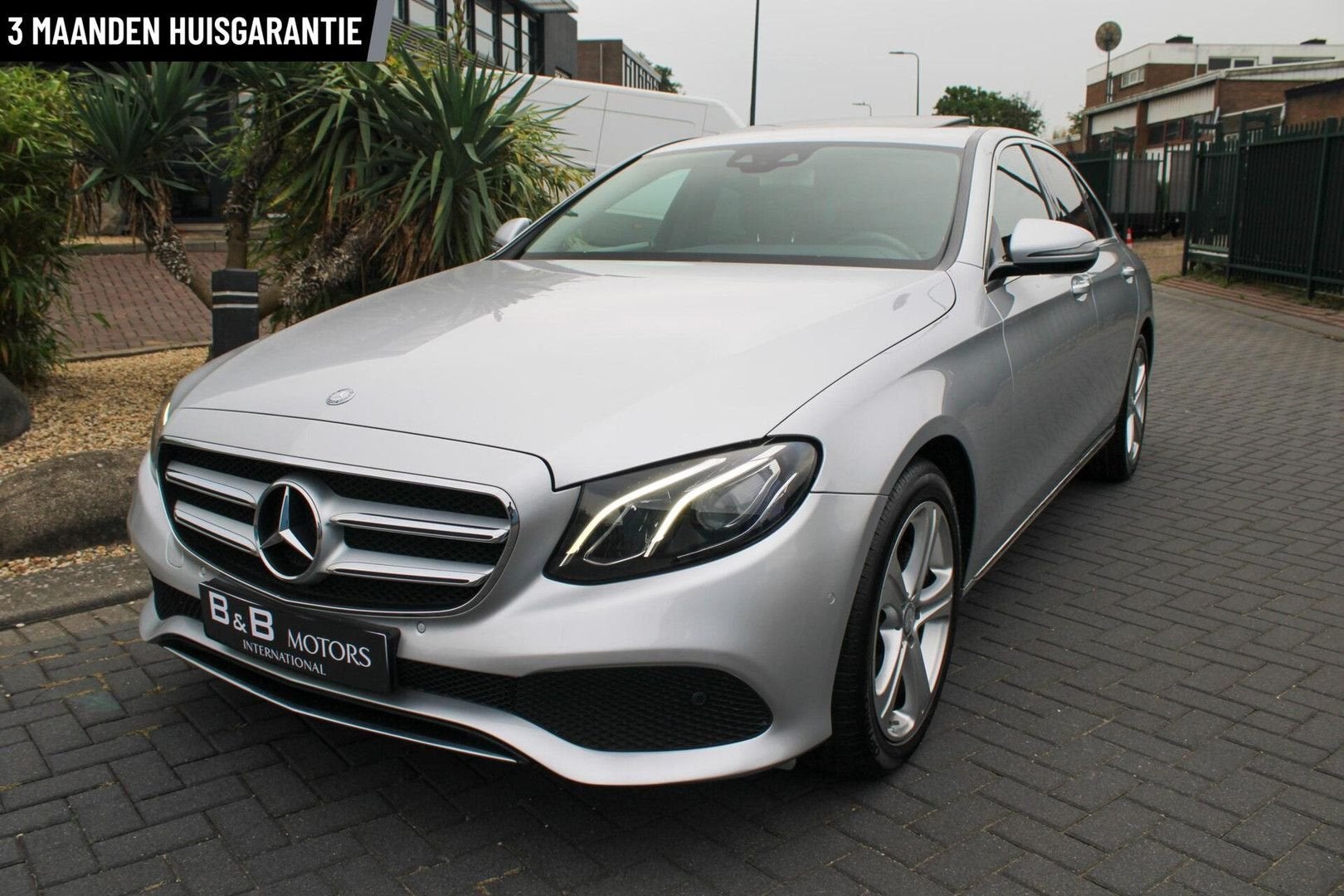 Mercedes-Benz E 200, Auto's, Automaat, Berline, Parkeerassistent, E-Klasse