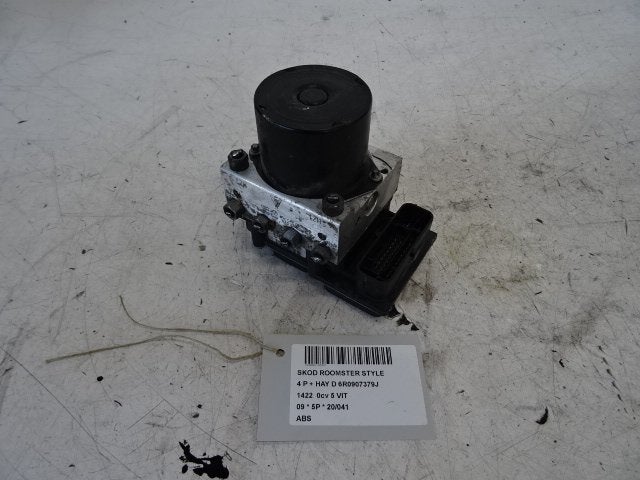 BLOC ABS (FREINS ANTI-BLOCAGE) Roomster (5J) (6R0614117F), Utilisé, Skoda